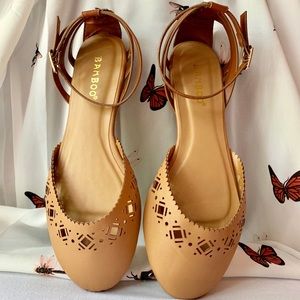 Bamboo Flats Sandals with Ankle Strap Size 6 Nude